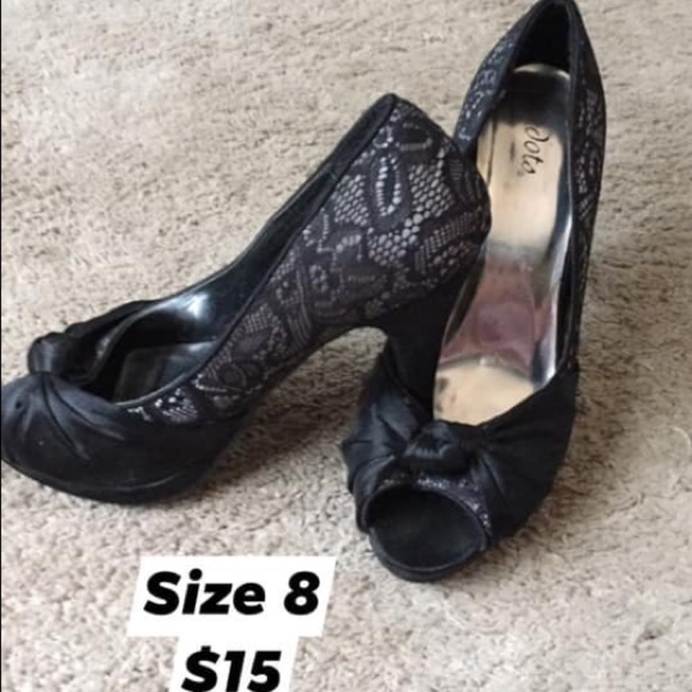 Assorted woman’s shoes/boots